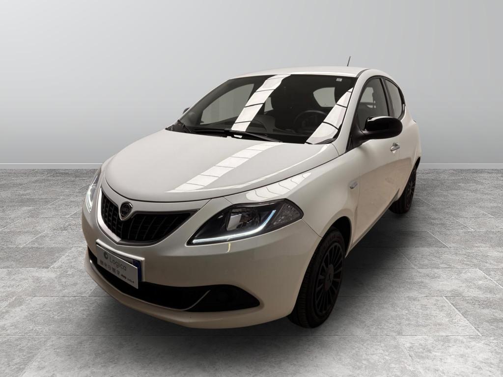 LANCIA Ypsilon III 2021 - Ypsilon 1.0 firefly hybrid Silver s&s 70cv