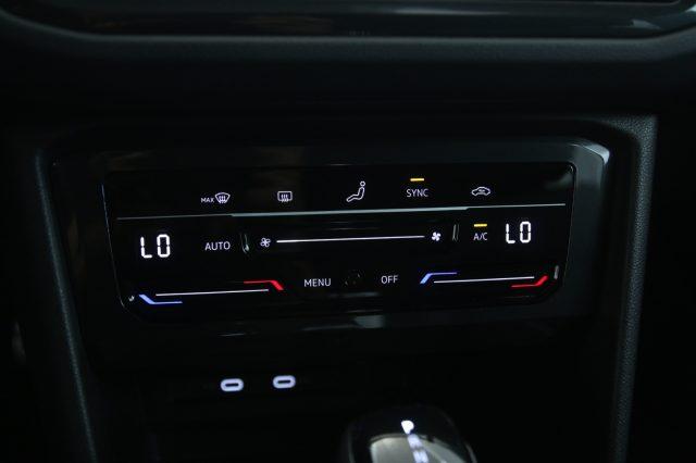 VOLKSWAGEN Tiguan 2.0 TDI 150 CV SCR DSG R-Line Black Pack/Matrix