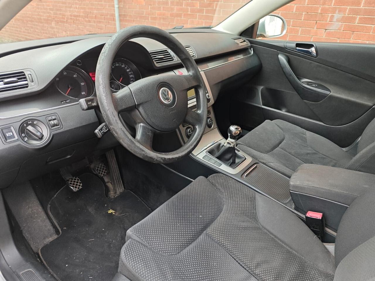 Volkswagen Passat 2.0 TDI DPF 4mot. Var. Comf.
