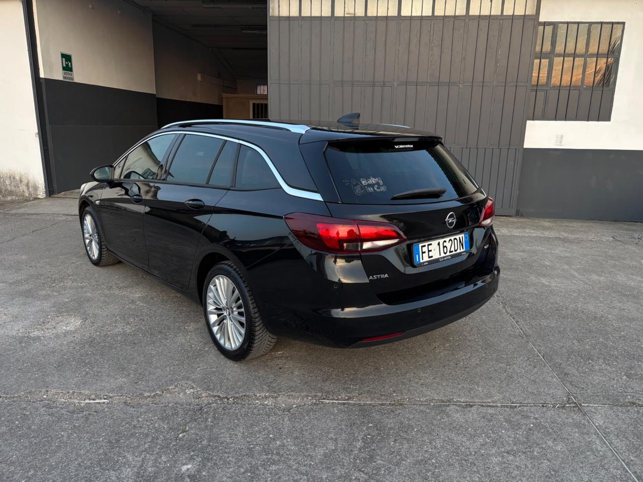 Opel Astra 1.6 CDTi. Neopatentati. Garanzia 12 mesi