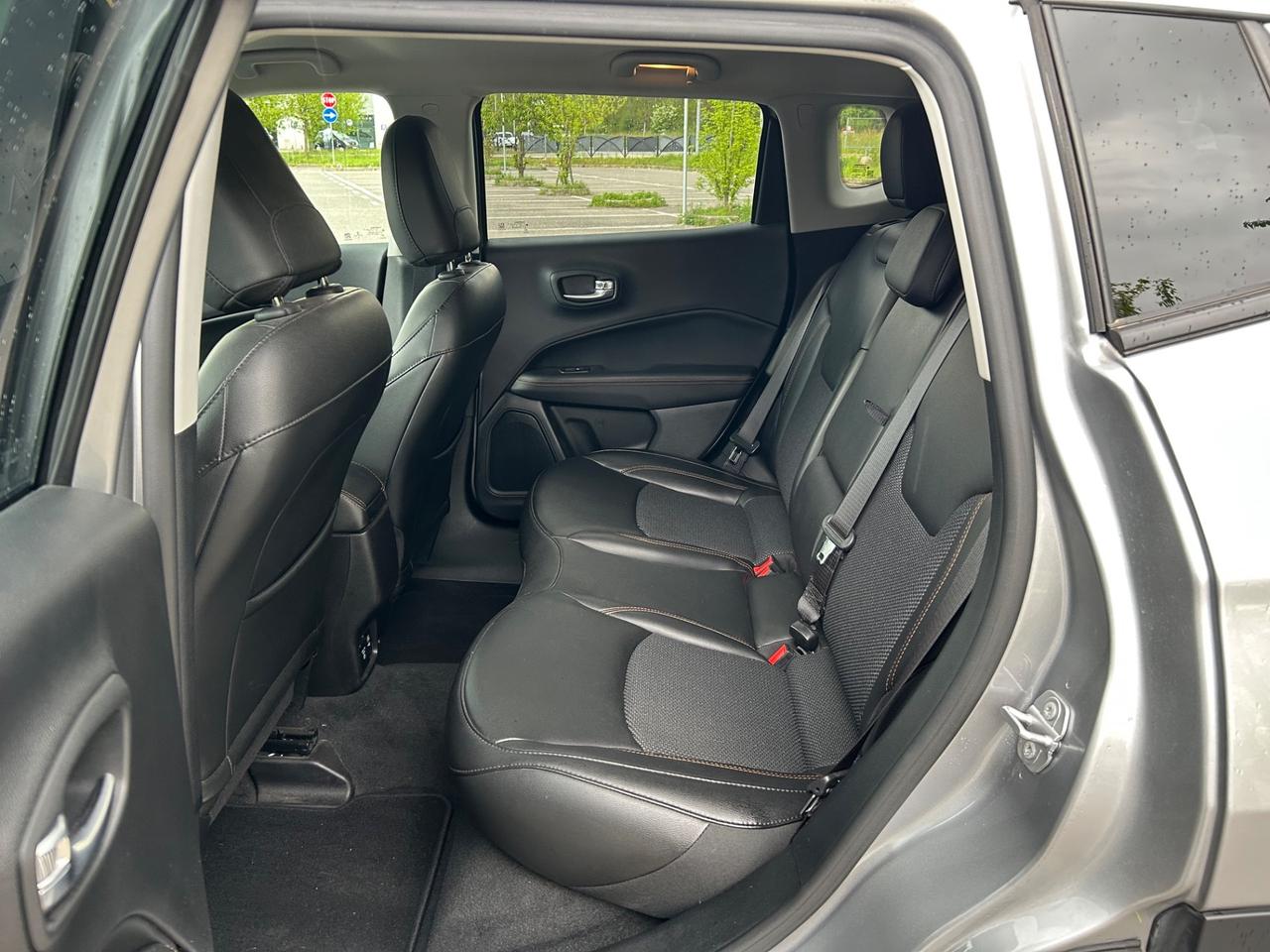 Jeep Compass LIMITED KM 60.000 – Navi – Sensori – Perfetta!
