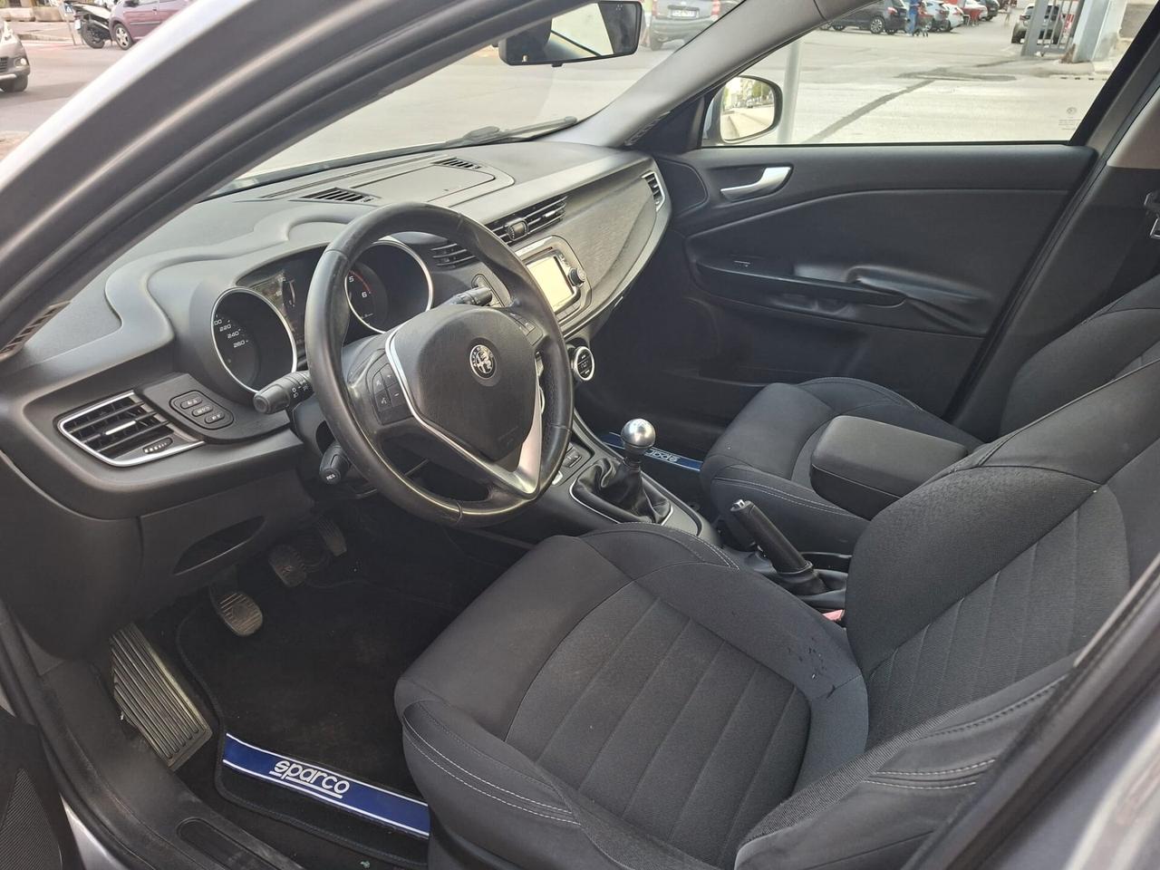 Alfa Romeo Giulietta 1.6 JTDm 120 CV Super * Navi * Garantita 12 Mesi