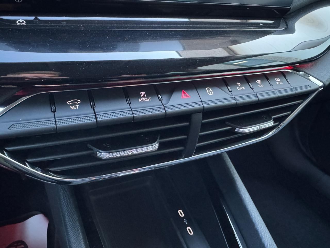 Skoda Octavia 2.0 TDI EVO SCR 150 CV DSG Wagon Style