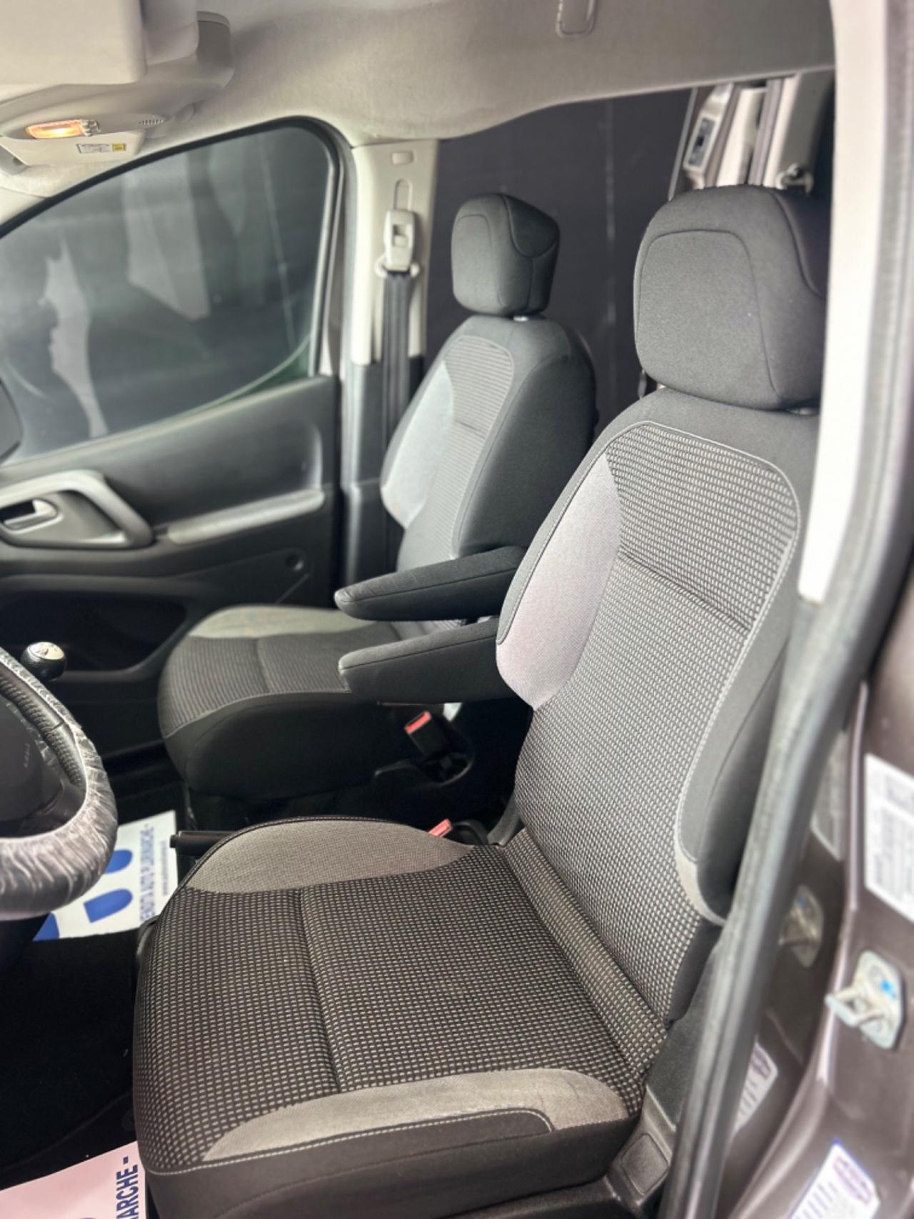 Peugeot Partner Tepee 1.6 BlueHDi 120cv Outdoor 2015
