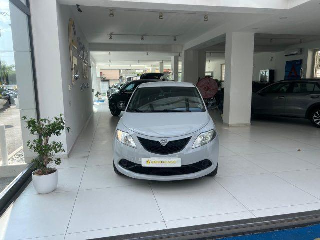 LANCIA Ypsilon 1.2 69 CV 5 porte Gold tua da ?99,00