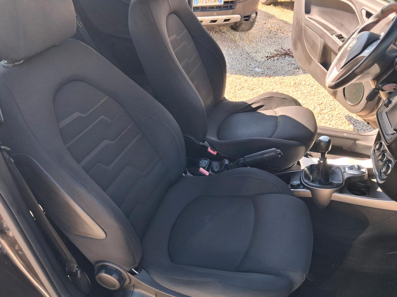 Alfa Romeo MiTo 1.3 JTDm 85 CV S&S Distinctive
