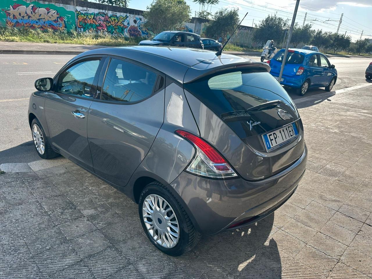 Lancia Ypsilon 1.3 MJT 16V 95 CV 5 porte S&S Gold