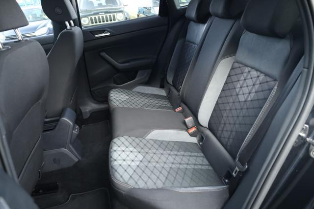 VOLKSWAGEN Taigo 1.0 TSI 115 CV R-Line