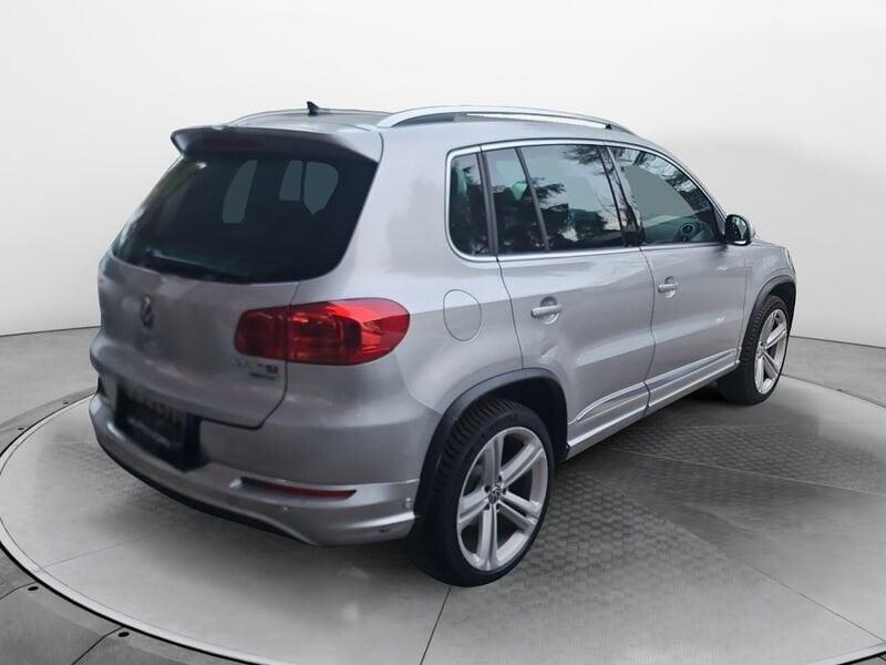 Volkswagen Tiguan 2.0 TSI R-Line 4MOTION DSG