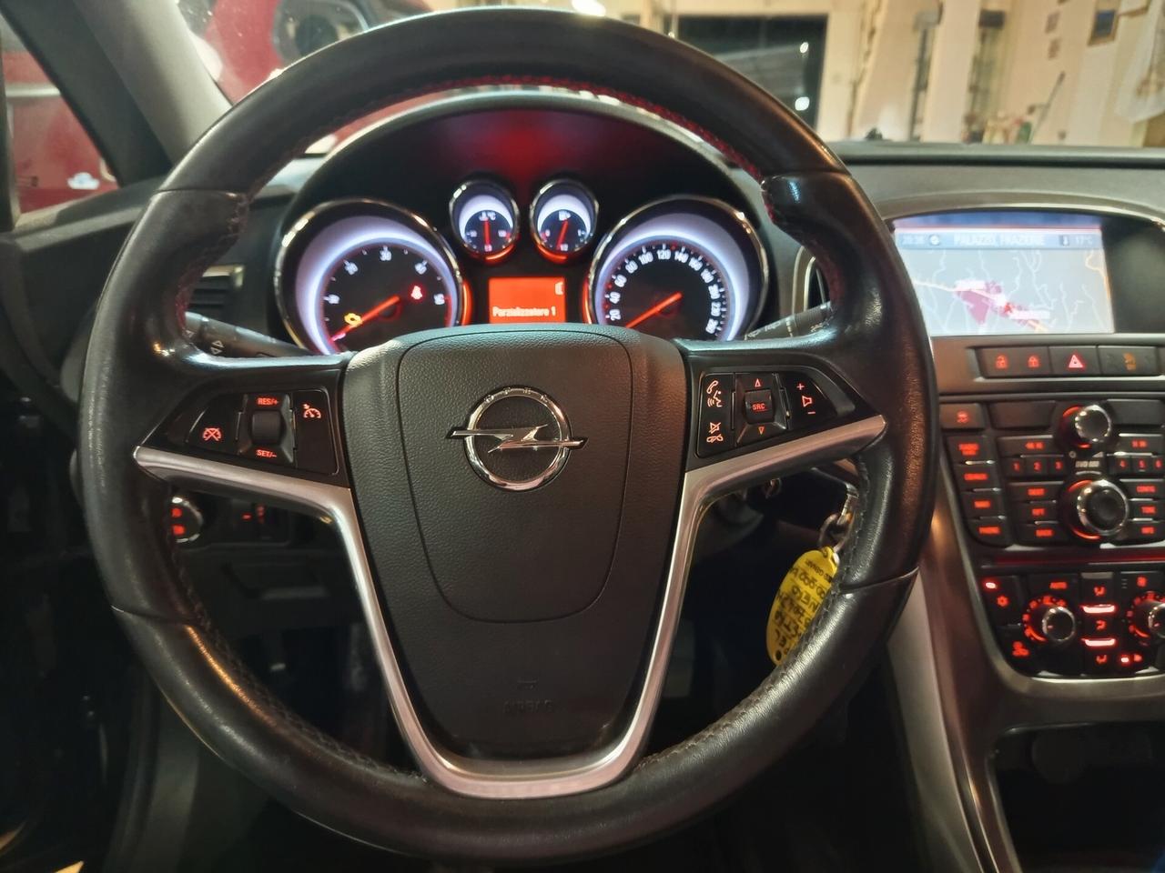 Opel Astra 1.7 CDTI 125CV 5 porte Cosmo ok neopatentati