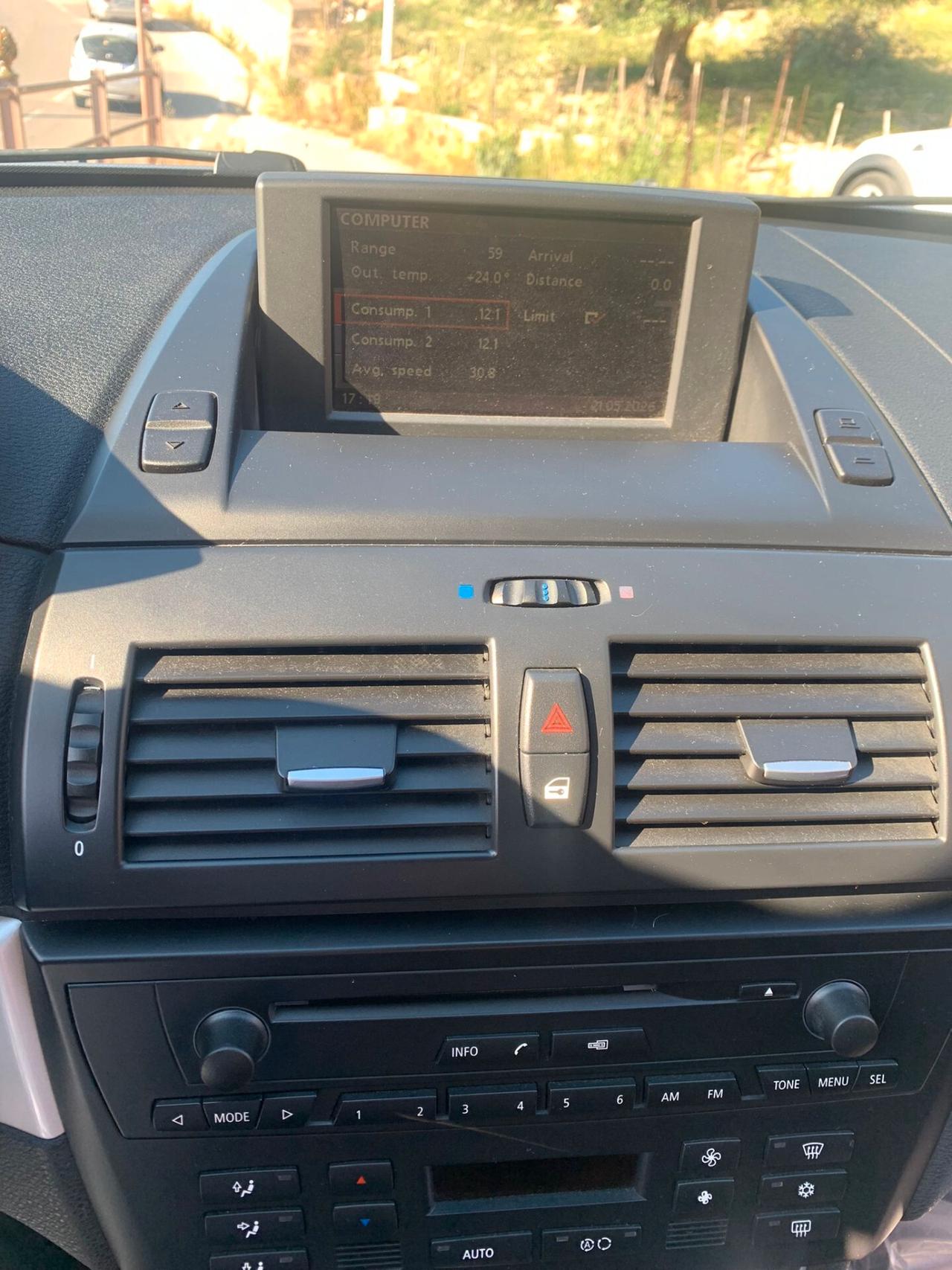 Bmw X3 2.0d cat Futura