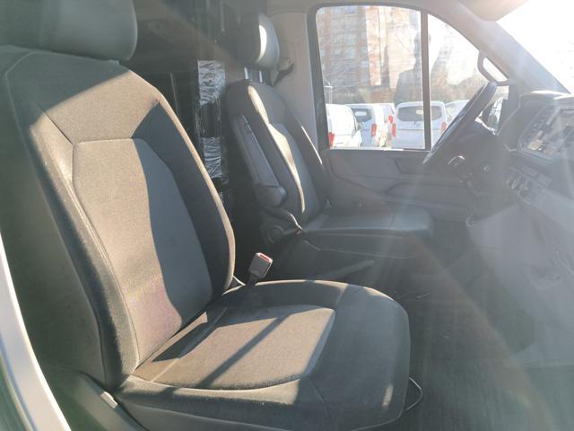 VOLKSWAGEN Crafter 30 2.0 tdi 140cv L3H3 Logistic my19