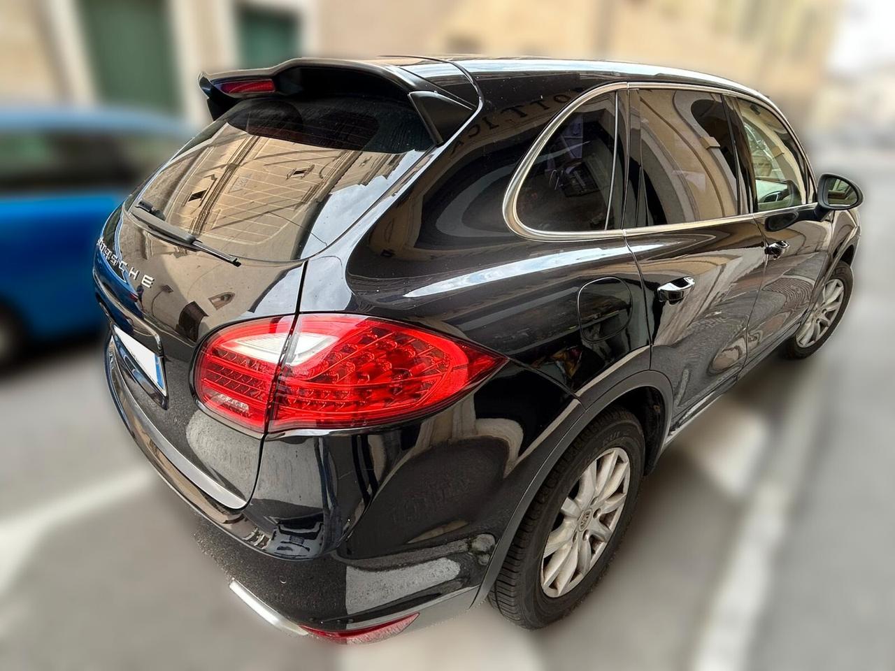 Porsche Cayenne 3.0 V6 tdi tiptronic