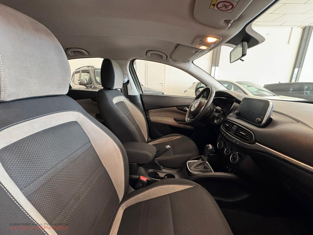 Fiat Tipo 1.6 120cv Lounge - 2017