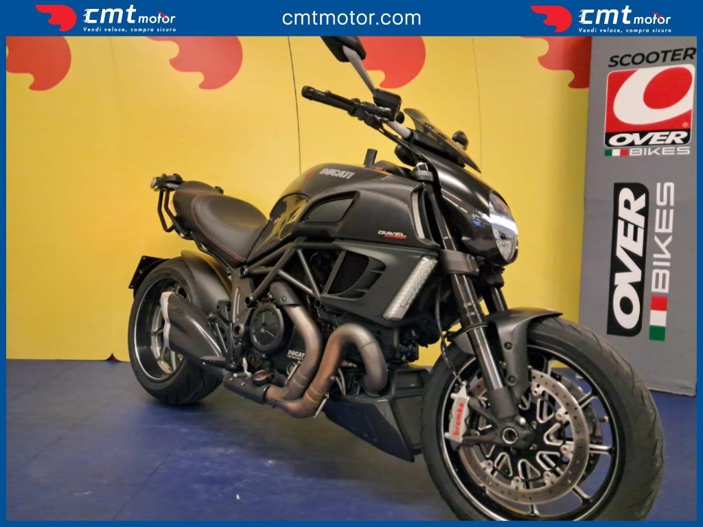 Ducati Diavel 1200 - 2011