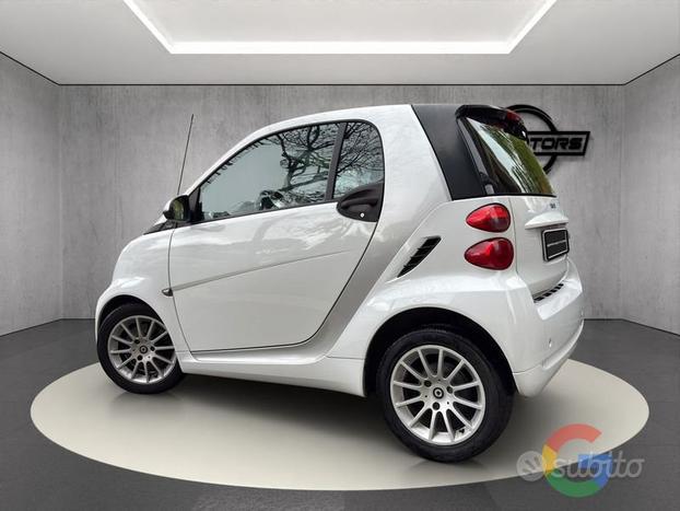 smart fortwo Passion 1.0 71cv