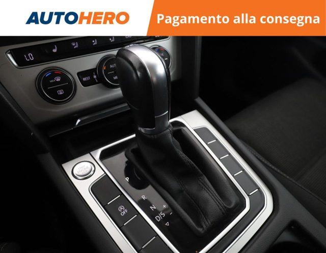 VOLKSWAGEN Passat Variant 2.0 TDI DSG Business BlueMotion Tech