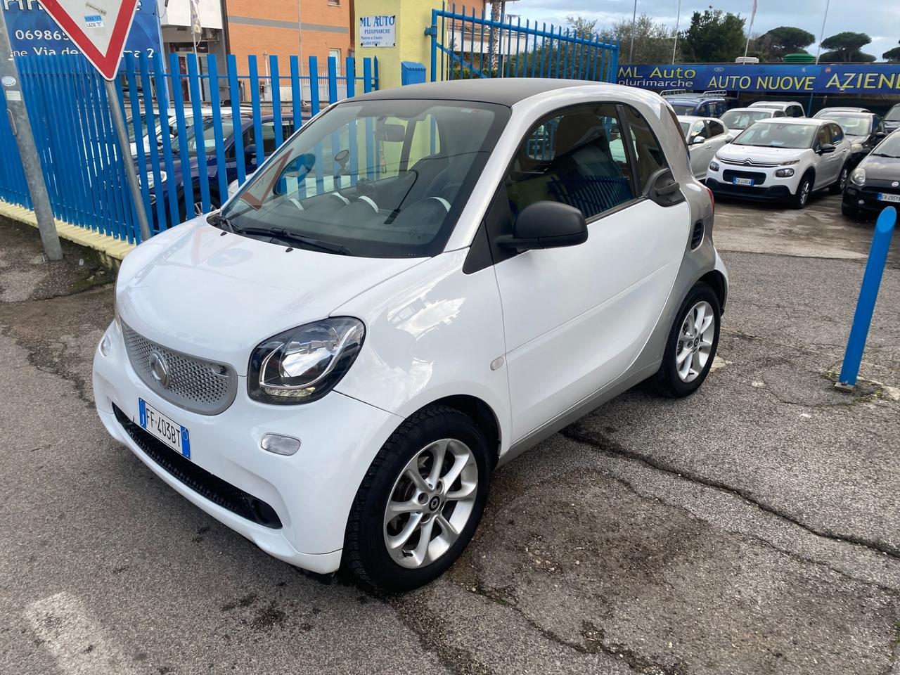 Smart ForTwo 70 1.0 Youngster benzina gpl !!!!scadenza 2033!!!