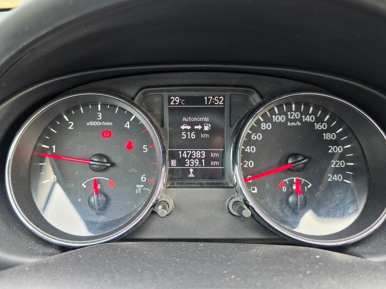 Nissan Qashqai 1.5 dCi DPF Tekna CV-110 E5 Manuale NEO 2011