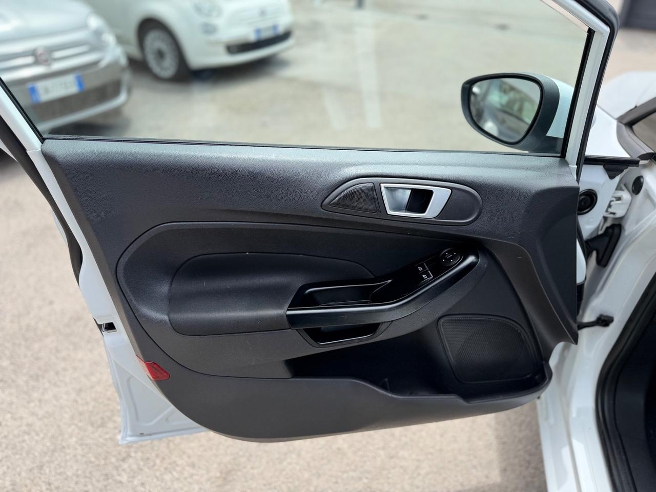 Ford Fiesta 1.5 TDCi 75CV 5 porte PERFETTA
