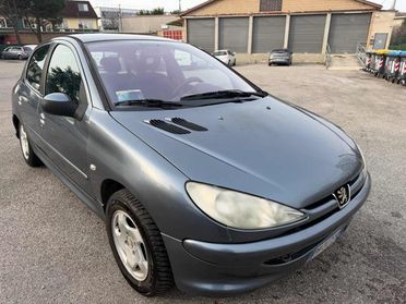 PEUGEOT 206 1.4 5p. Enfant Terrible senza lavoro da fare