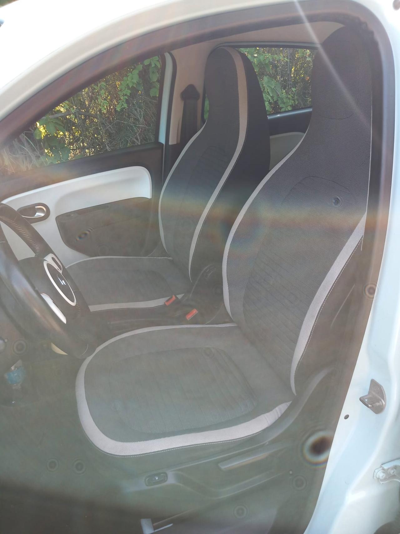 Renault Twingo 1.0 SCe Live