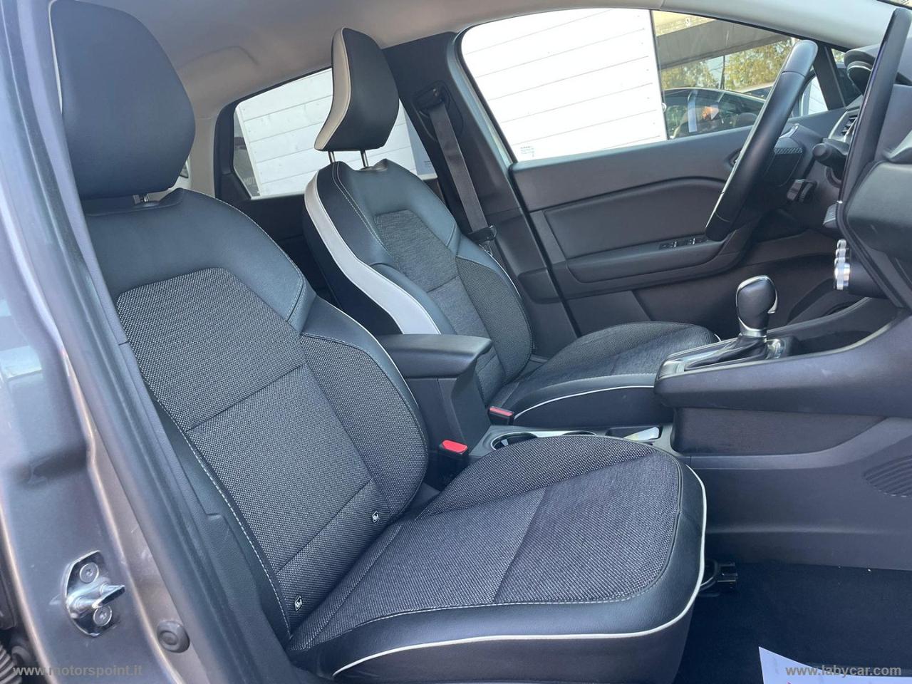 RENAULT Captur Hybrid E-Tech 145 CV Engineered