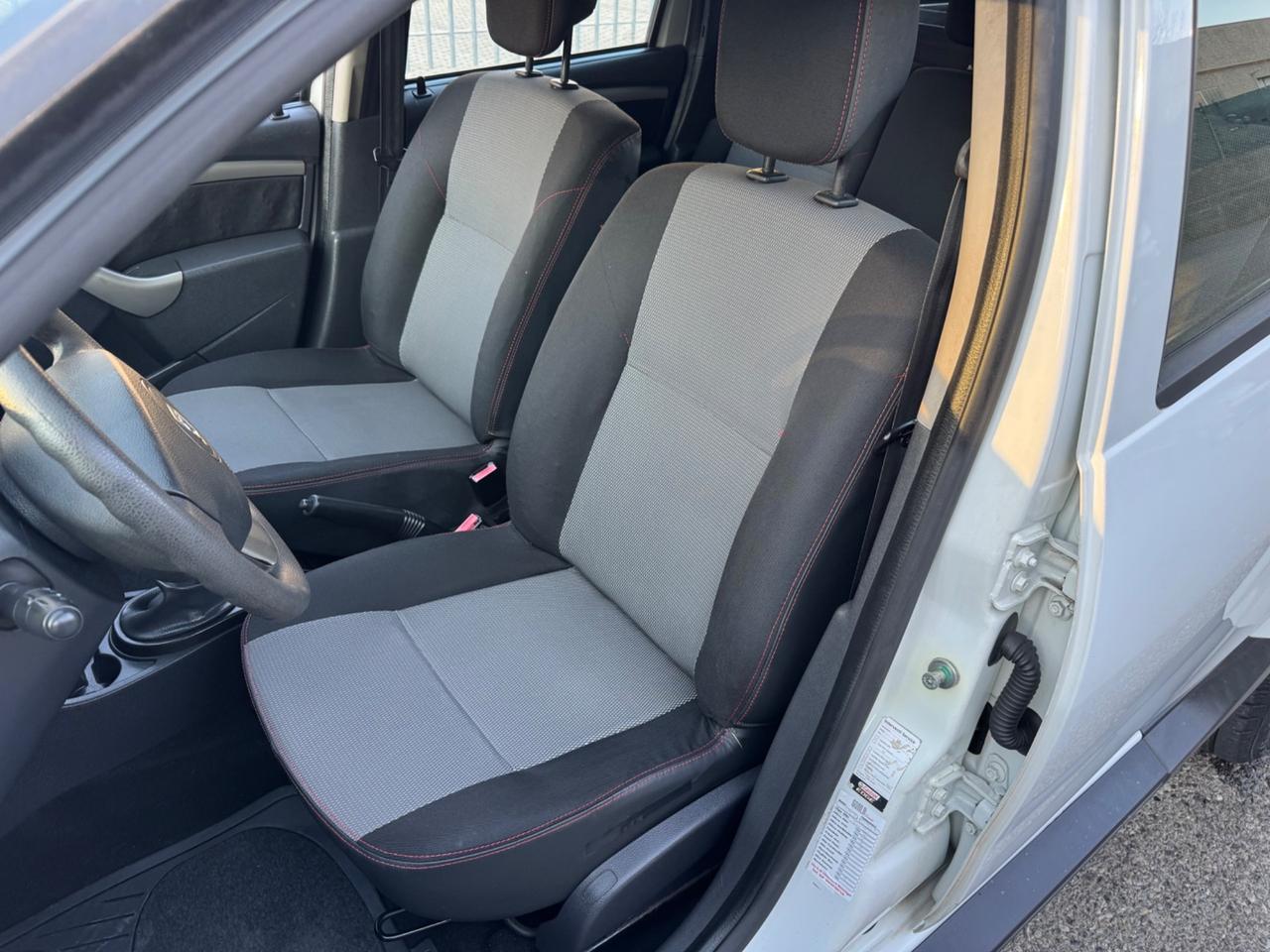 Dacia Duster cinghie sostituite ok neopatentati