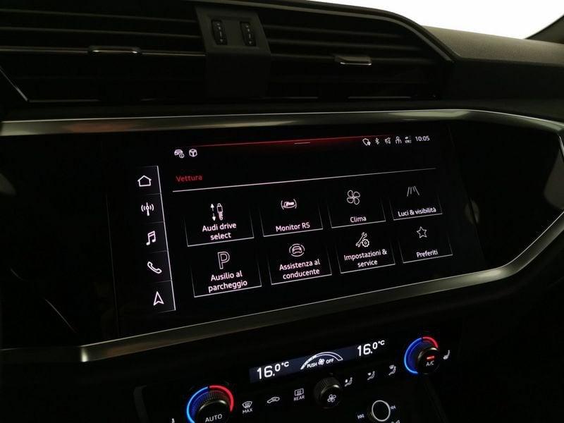 Audi Q3 RS 2.5 quattro s-tronic