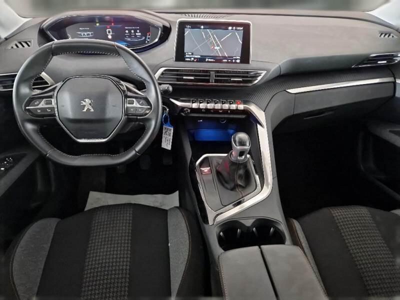Peugeot 3008 BlueHDi 130 S&S Business