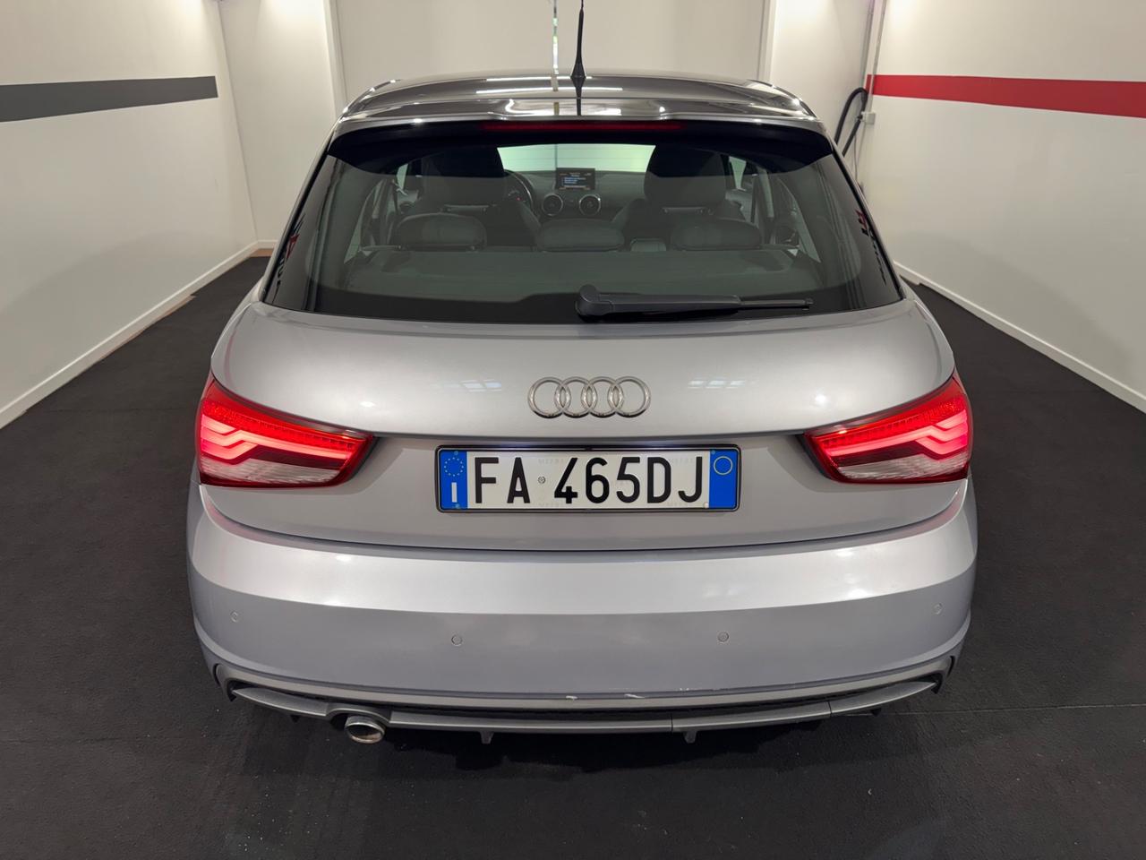 Audi A1 1.6 TDI 116 CV S-LINE
