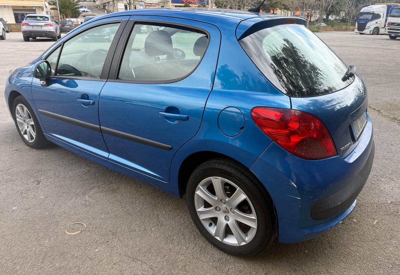 Peugeot 207 1.6 HDi 90CV 5p. XS