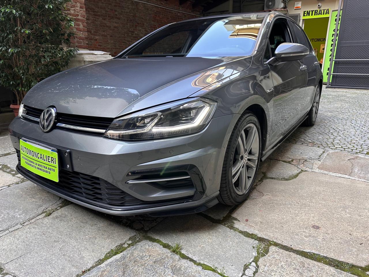 Volkswagen Golf 1.0 TSI *R-LINE*