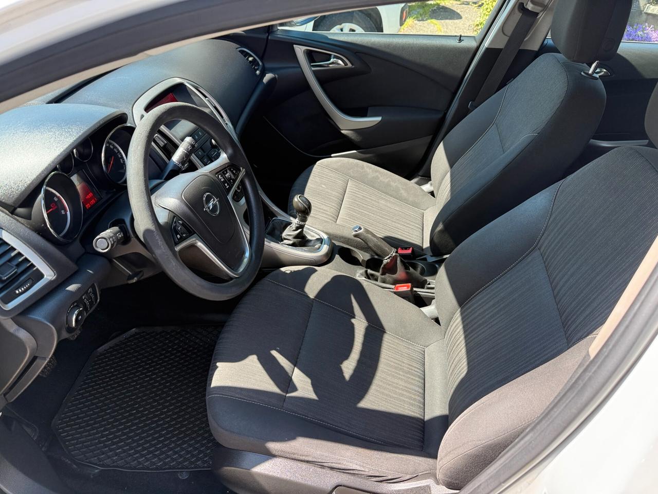 Opel Astra 1.7 CDTI 110CV 5 porte Cosmo