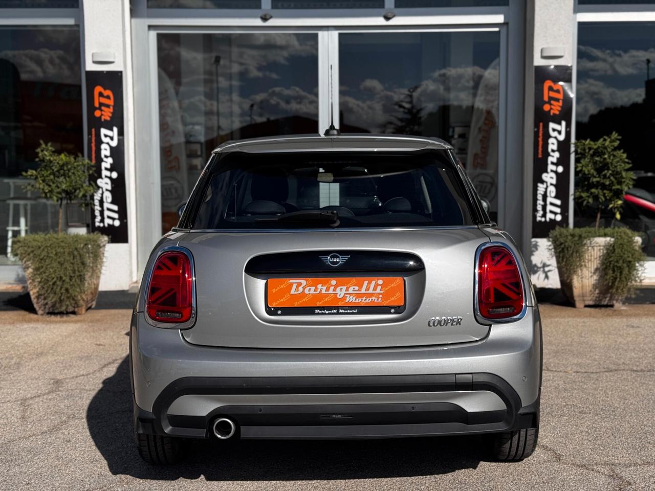 Mini 1.5 Cooper Essential, Aziendale, Iva deducibile