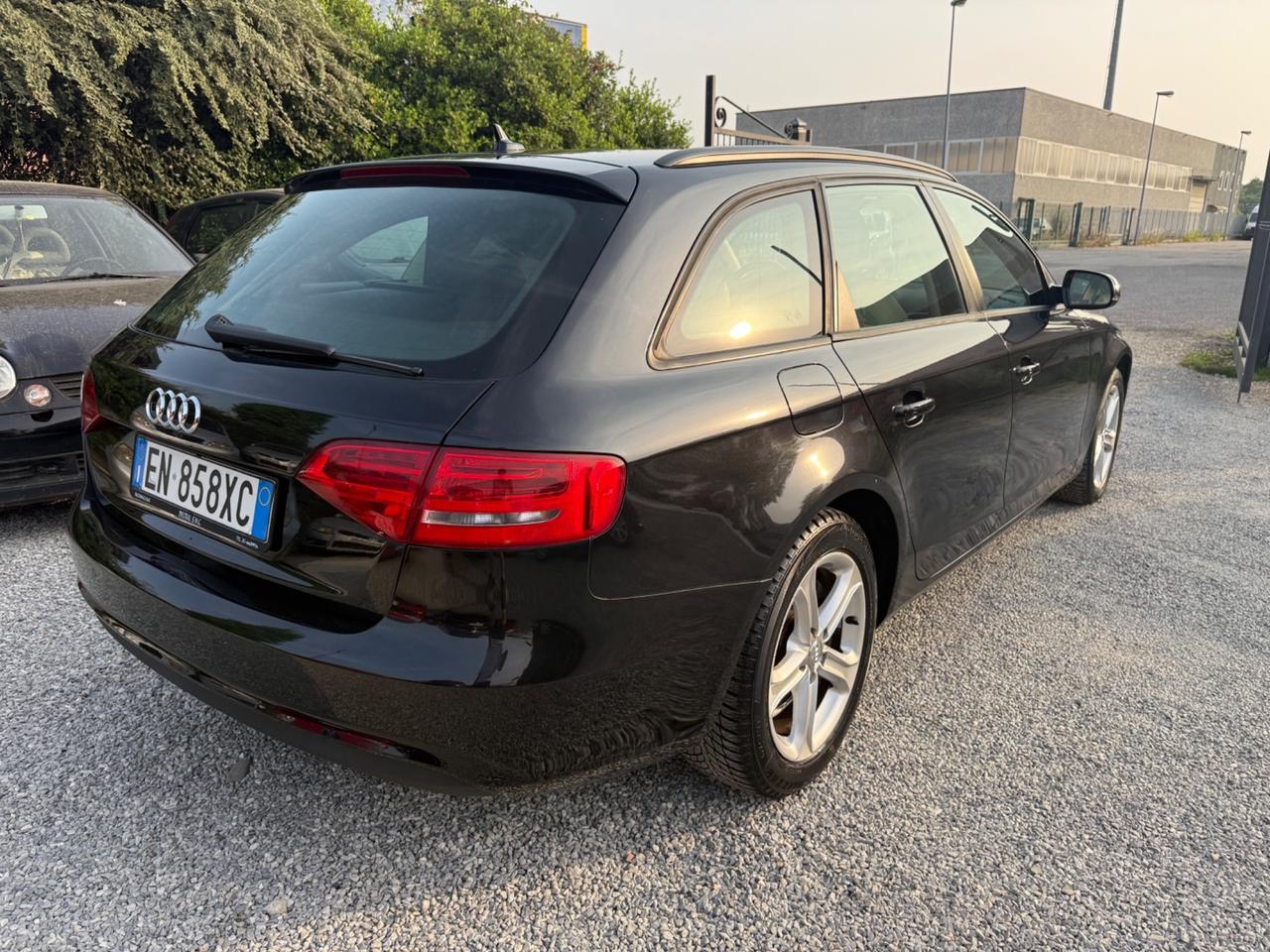 Audi A4 Avant 2.0 TDI 177CV mult.