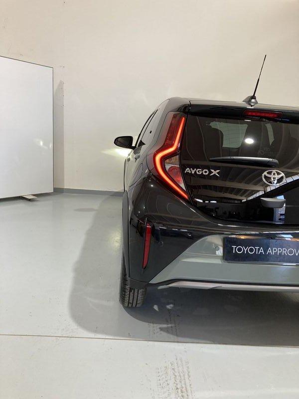 Toyota Aygo X 1.0B (72 CV) Lounge S-CVT
