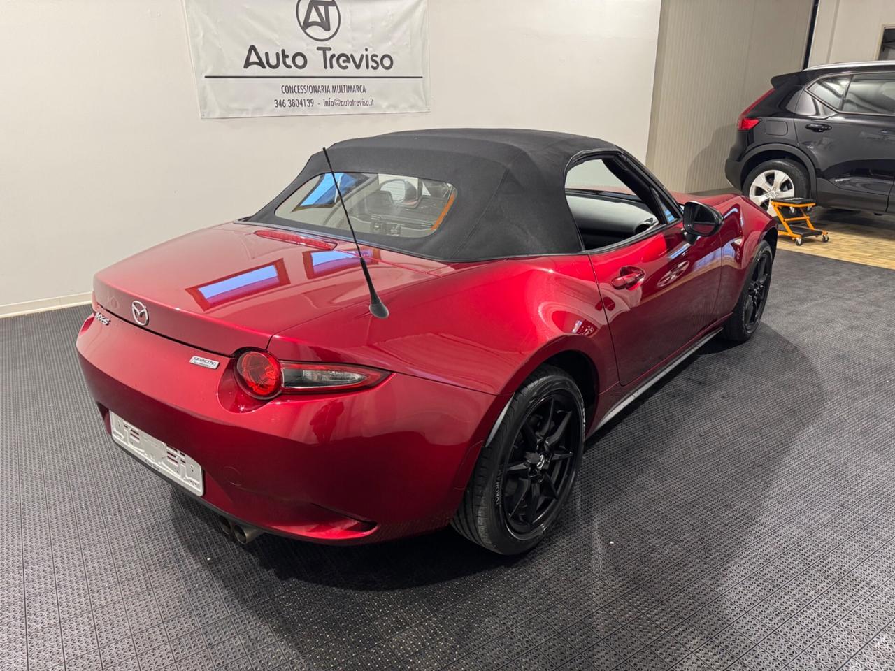 Mazda MX-5 1.5L Skyactiv-G Exceed