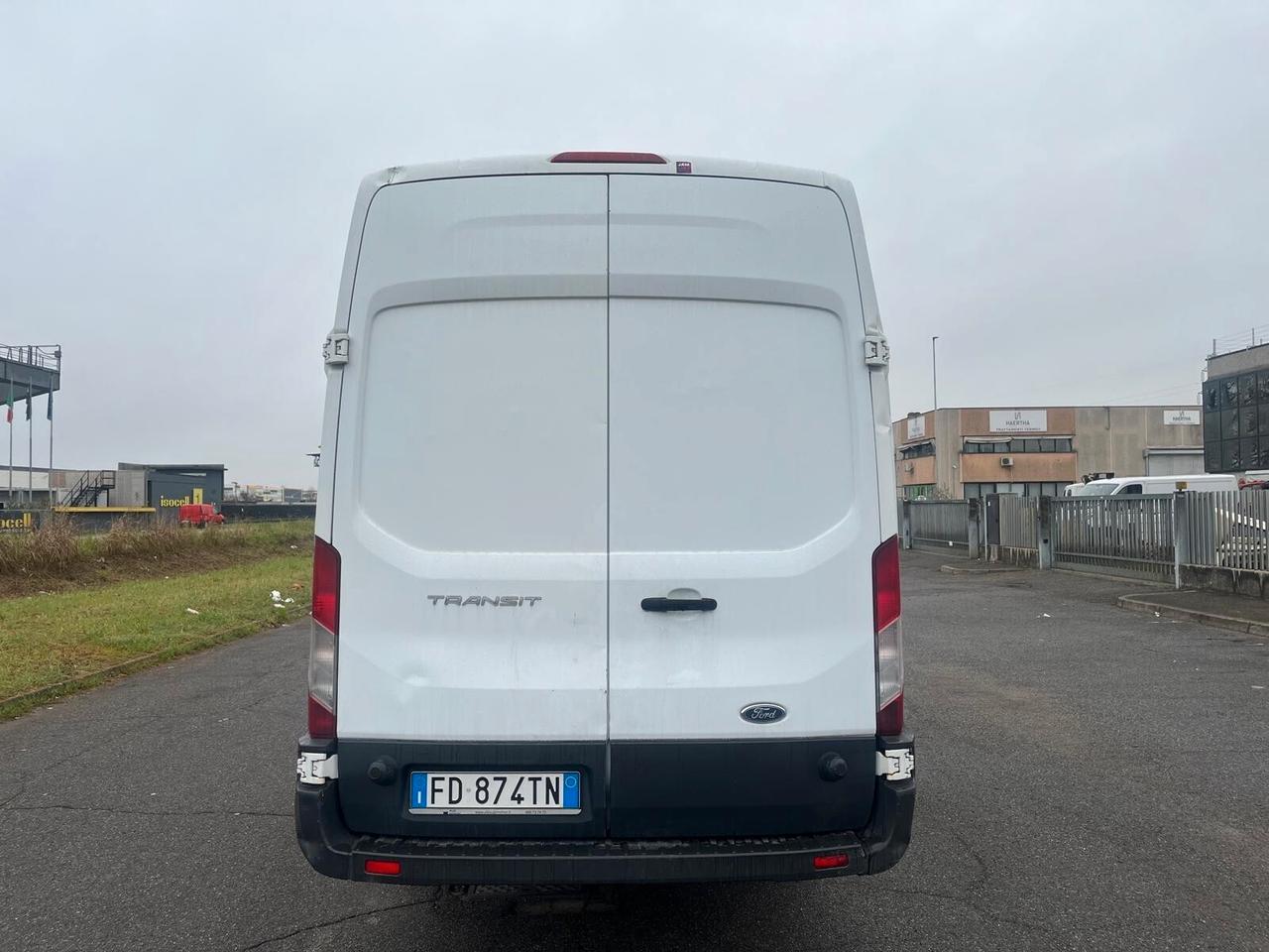Ford Transit 350 2.2TDCi 155CV **+IVA**
