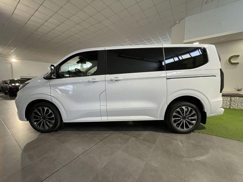 Ford Tourneo Custom 320 2.0 EcoBlue 170CV aut. AWD PC Titanium