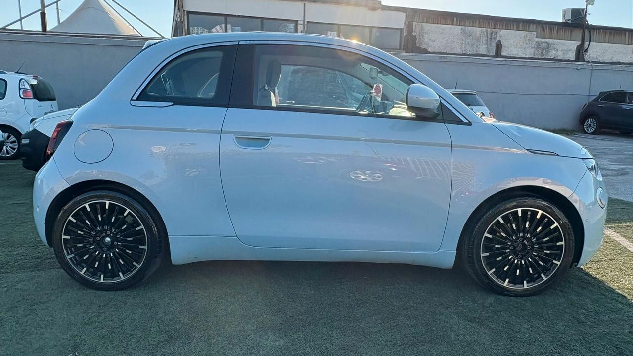 Fiat 500 E.V. (87 KWP - 37 KWH) FA1 | ELETTRICA 46348460 CC 0 CV 59 KW 43 BERLINA, 3 P.
