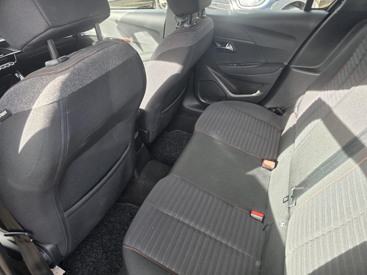 Peugeot 208 puretech 75 allure