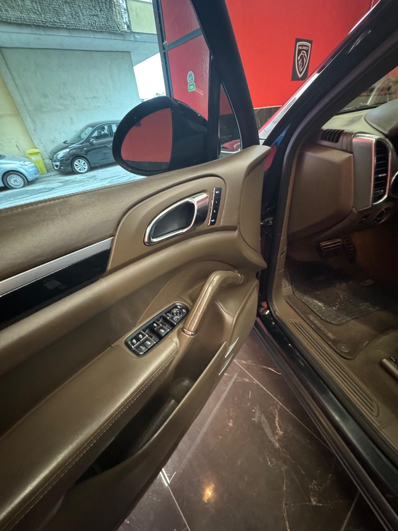 Porsche Cayenne 3.0 Diesel S 249CV Platinum Edition