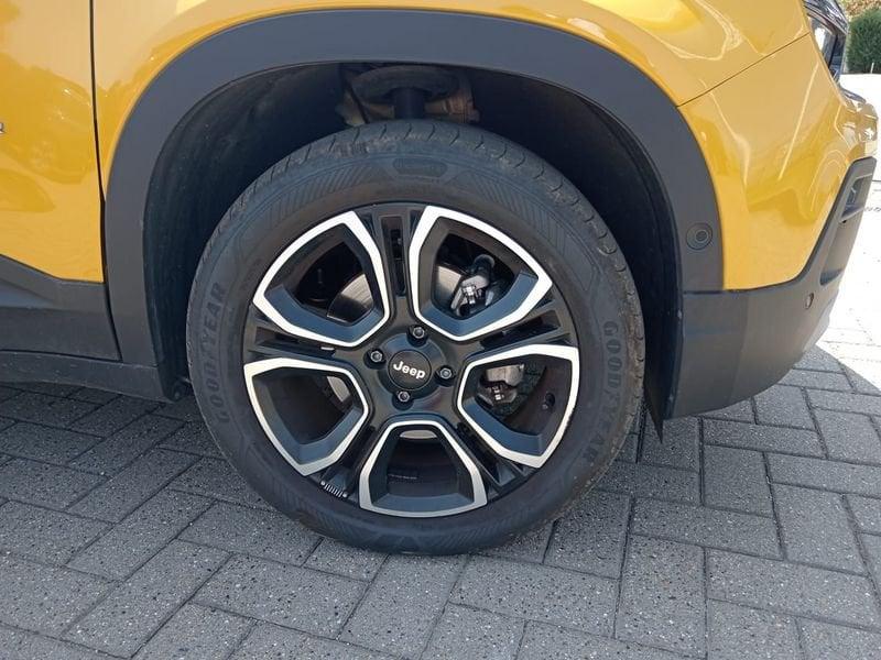 Jeep Avenger e-Hybrid 1.2 MHEV e-Hybrid Turbo Summit