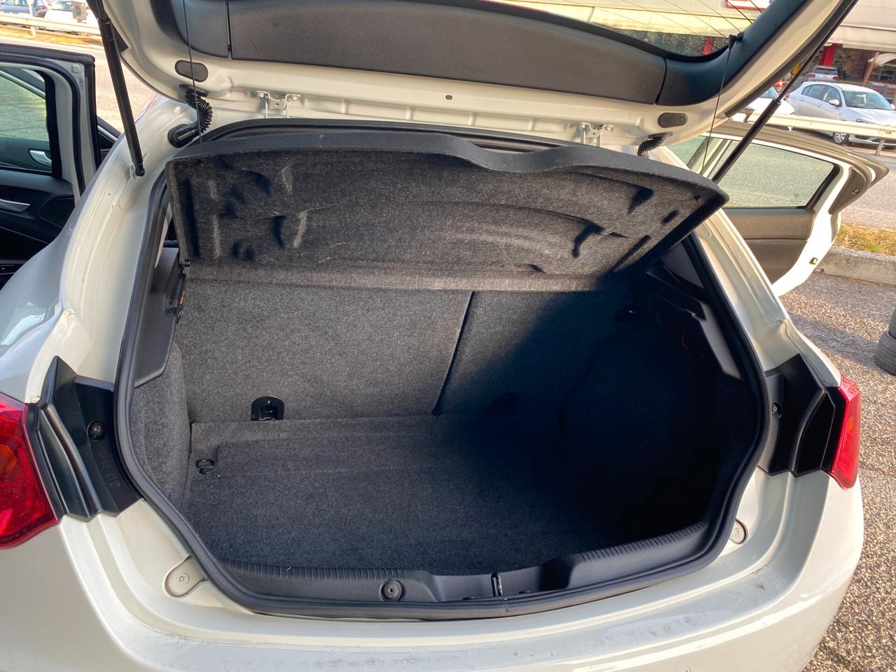 Alfa Romeo Giulietta 1.6 JTDm-2 105 CV Progression