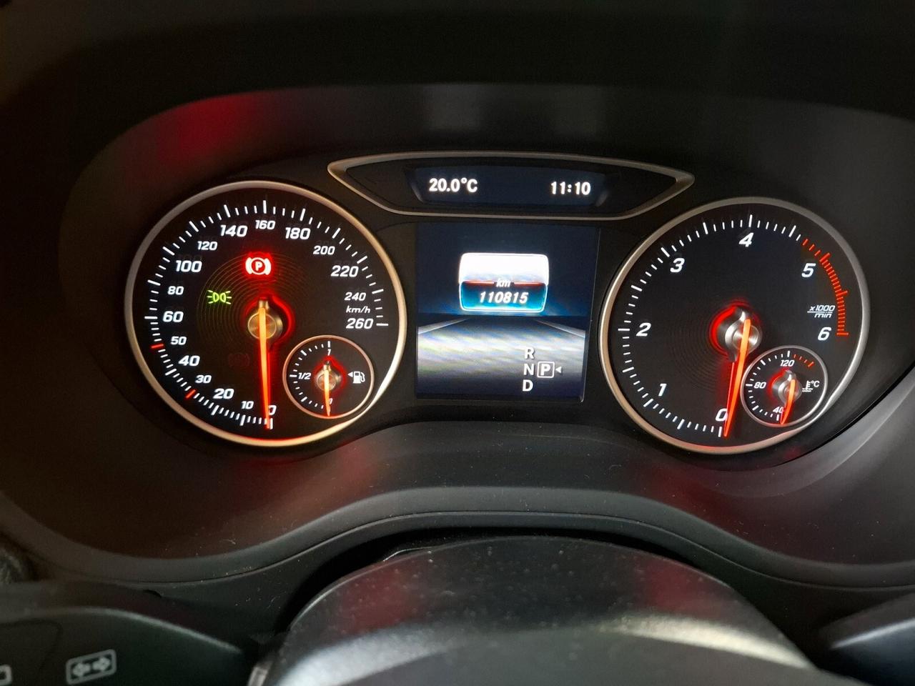 Mercedes-benz B 180 d Automatic Sport