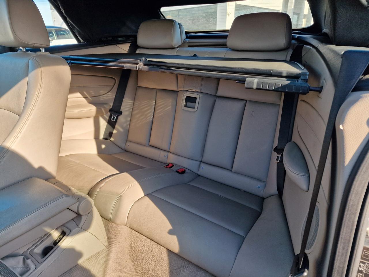 Bmw 118i Cabrio Attiva 143 CV