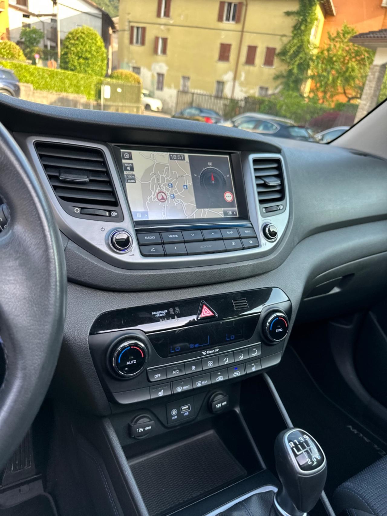 Hyundai TUCSON 1.7 CRDi XPOSSIBILE KMCERT GARANZ UNICOPR