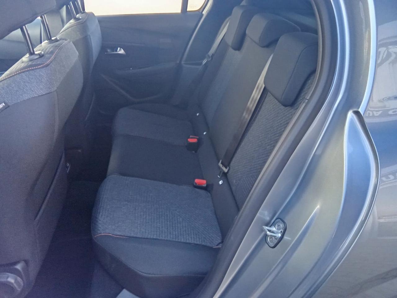 Peugeot 208 Hybrid 110 e-DCS6 Business