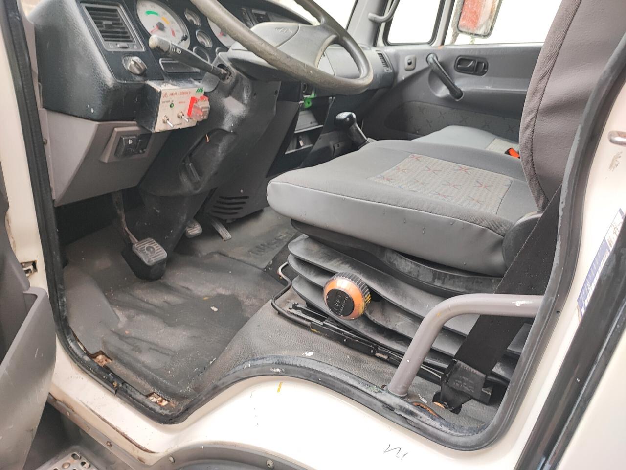 Nissan Atleon TK 35 IVA COMPRESA